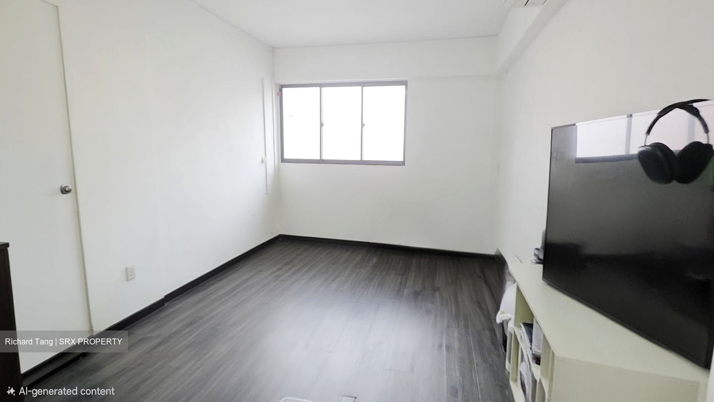 Blk 101 Chong Pang City (Yishun), HDB 3 Rooms #490450301